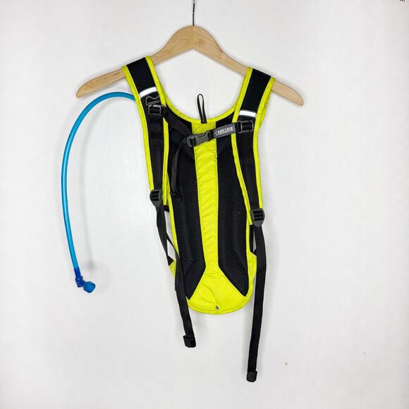 CAMELBACK Kids Backpack - Picture 2 of 3